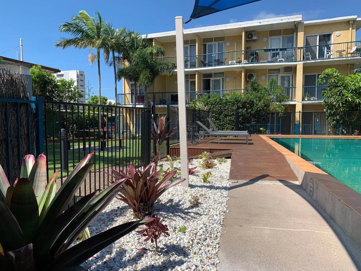 Broadwater Keys Holiday Apartments Gold Coast Esterno foto