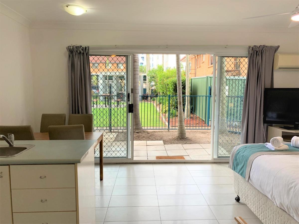 Broadwater Keys Holiday Apartments Gold Coast Esterno foto