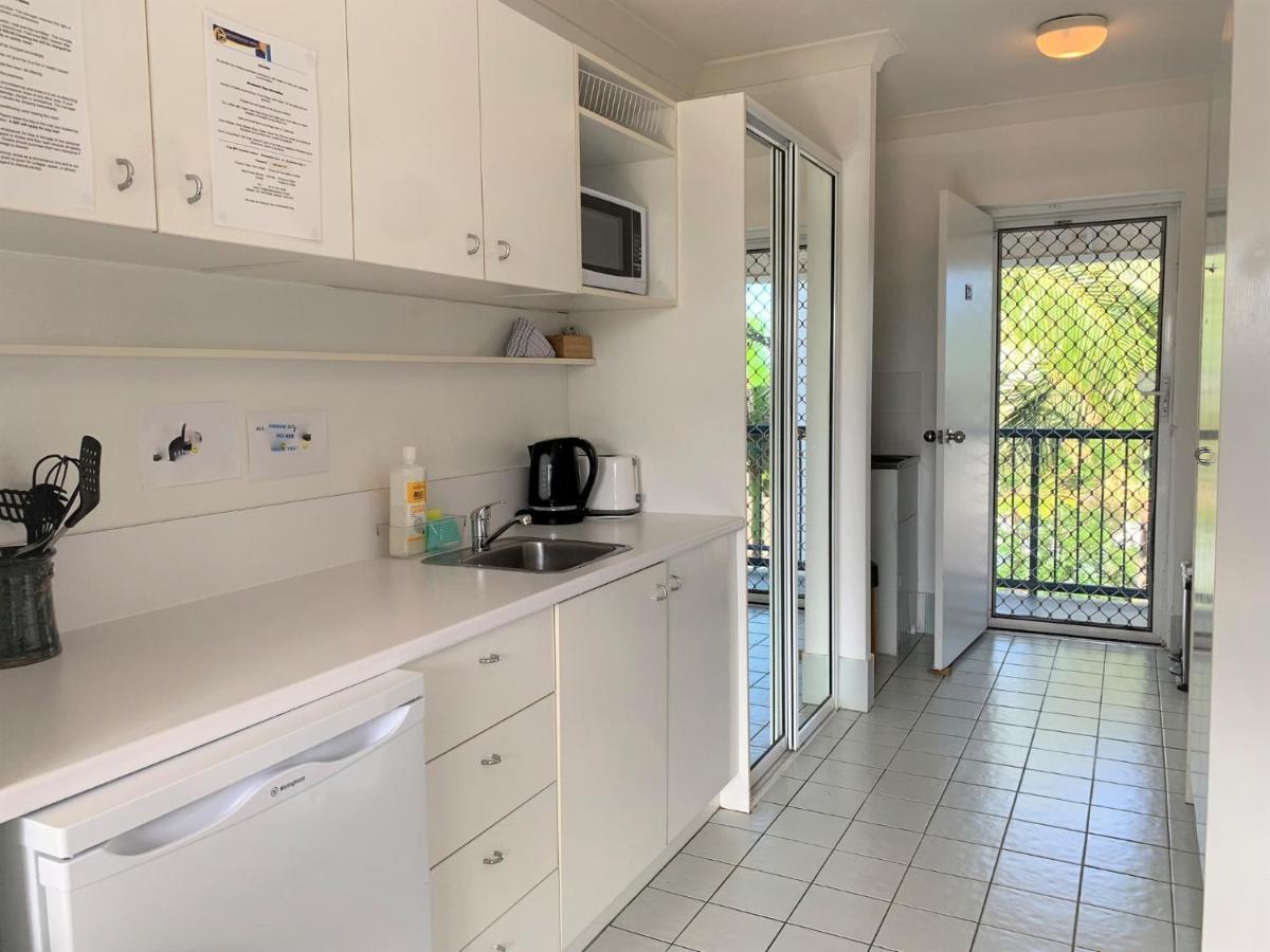 Broadwater Keys Holiday Apartments Gold Coast Esterno foto